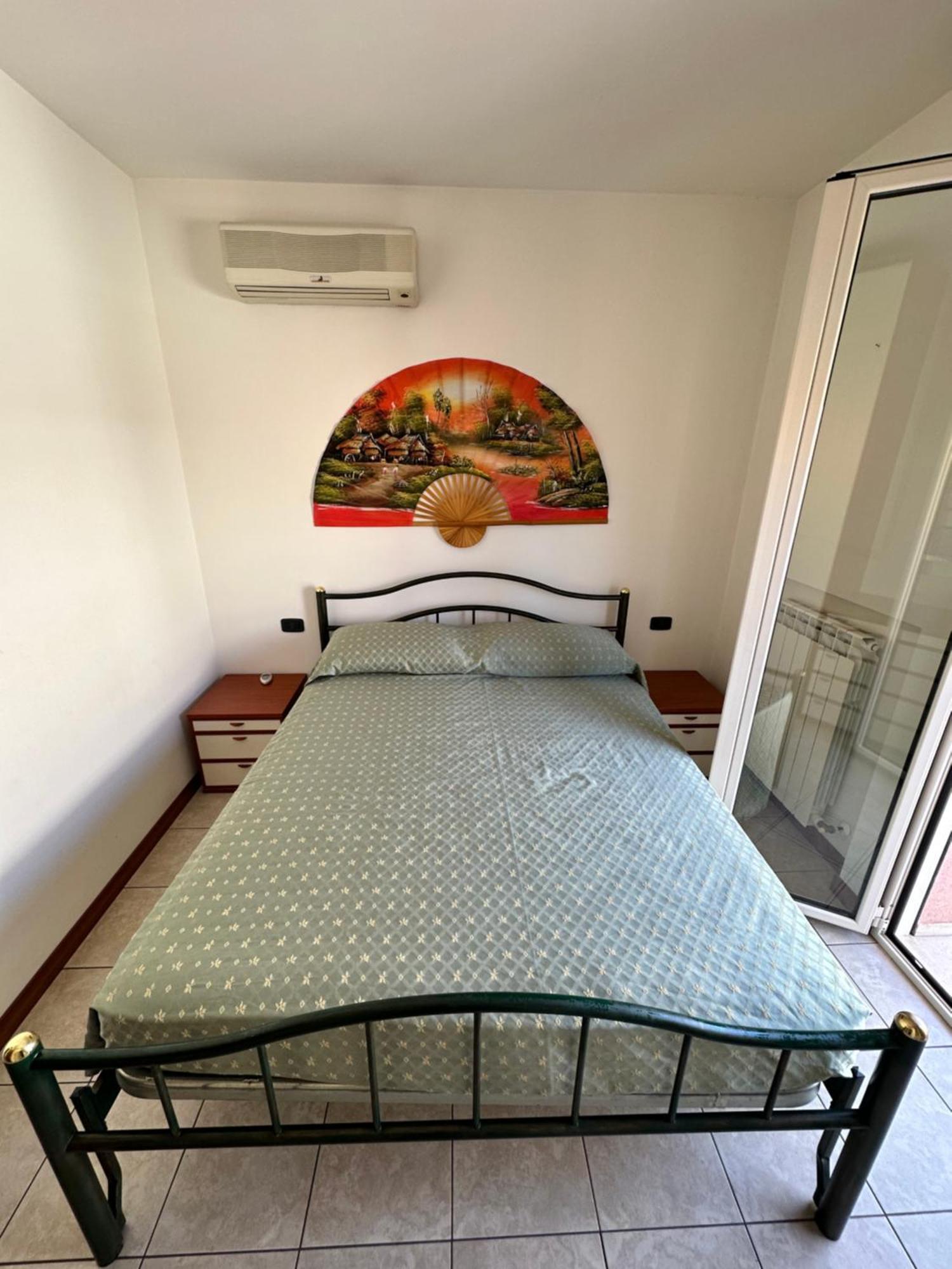 Hotel Holiday مارتينسيكورو الغرفة الصورة