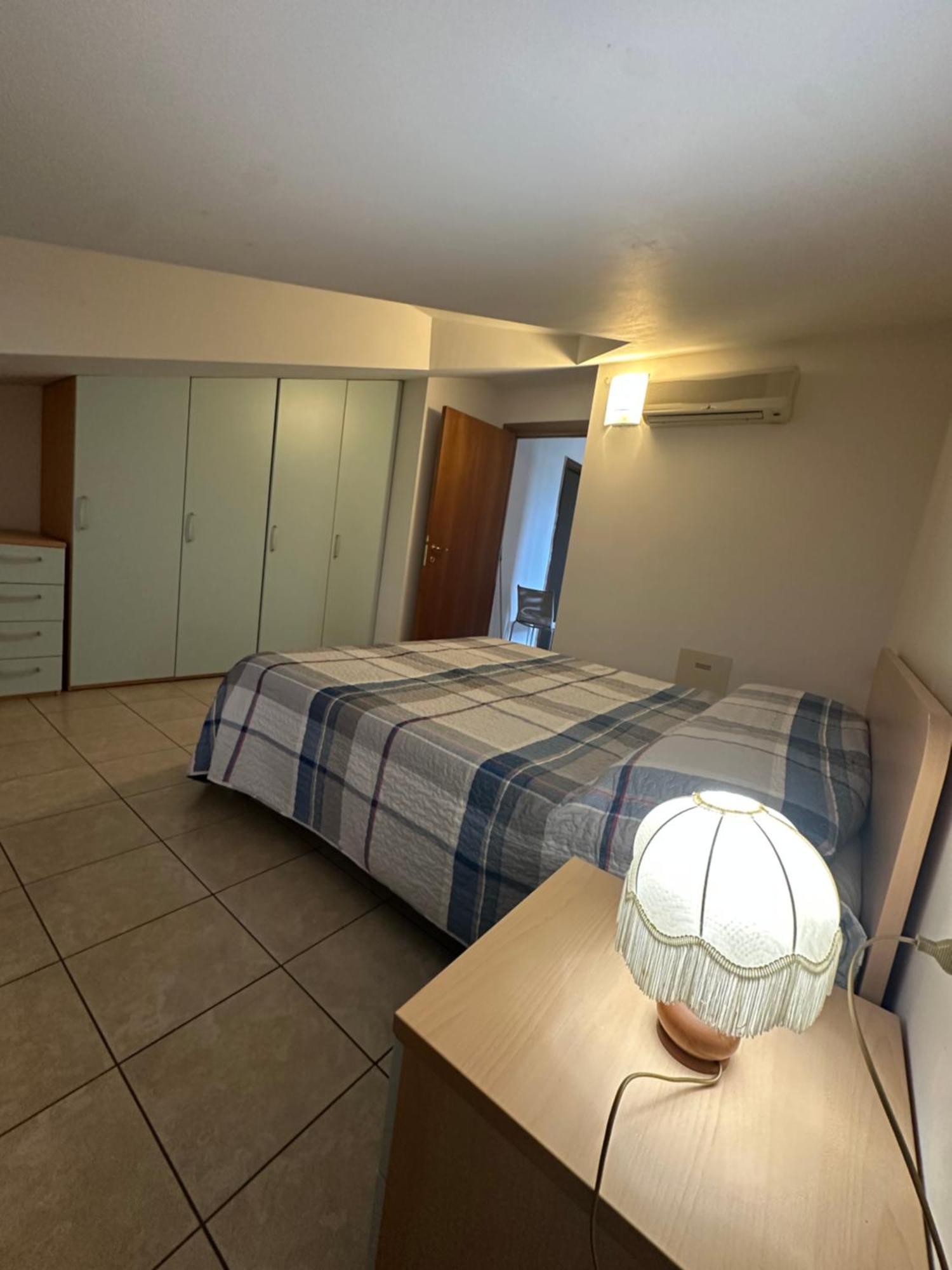 Hotel Holiday مارتينسيكورو المظهر الخارجي الصورة